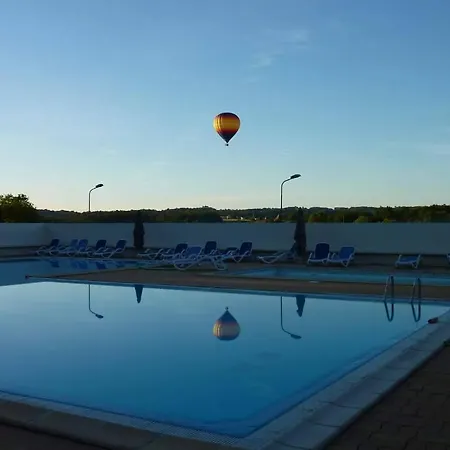Campingplatz Paradis De Maillac Sainte-Nathalène