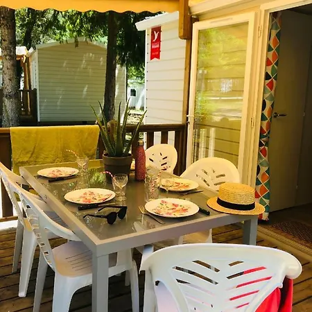 Paradis De Maillac *