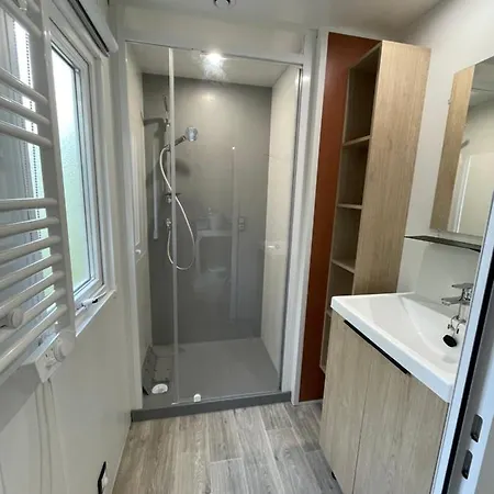 De Maillac Kamp alanı *