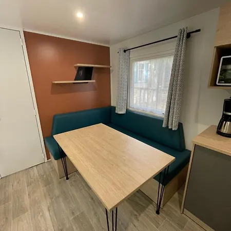 De Maillac Kamp alanı