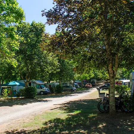 Paradis De Maillac Sainte-Nathalene